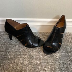 NEW Aerosoles Heelrest black heels